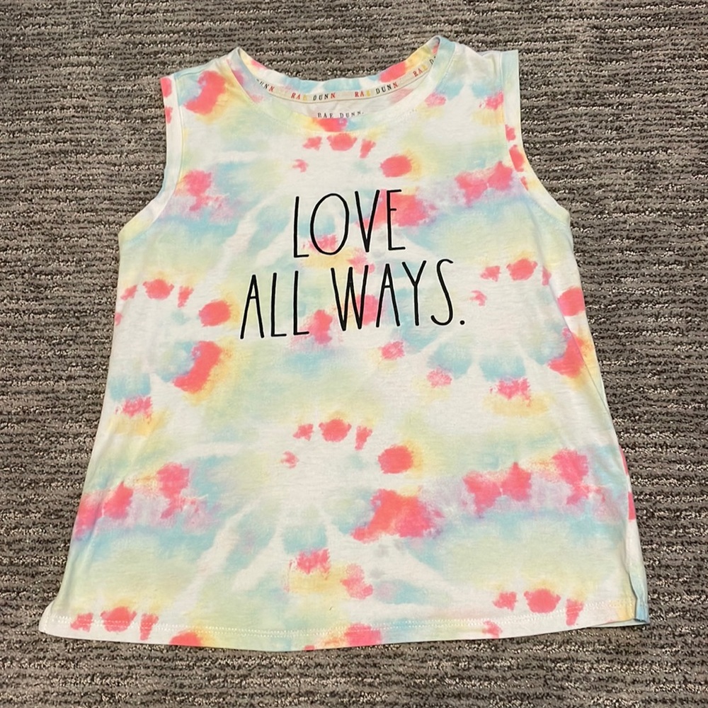 Rae Dunn “Love All Ways” tank top Size Small